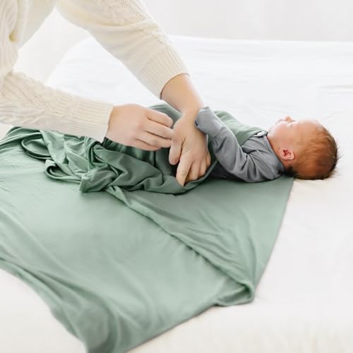 MairMore Baby Swaddle Blanket with Beanie Set Green