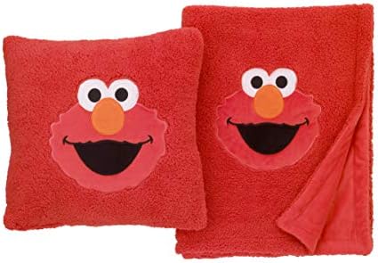 SESAME STREET Elmo Red Sherpa Toddler Blanket 1