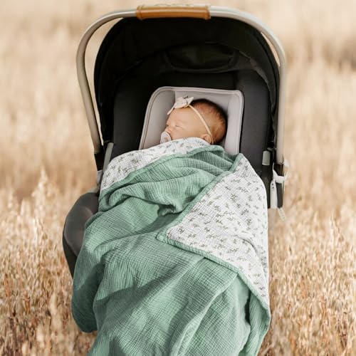 Lulu Moon Muslin Quilt Blanket 47x47 Inches Lotusleaf Tree Design
