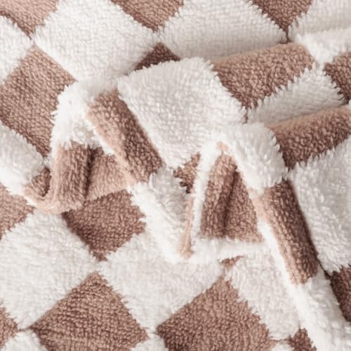 FIGEPO Ultra Soft Fuzzy Baby Bed Blanket 30x40 Reversible with 3D Chessboard Design