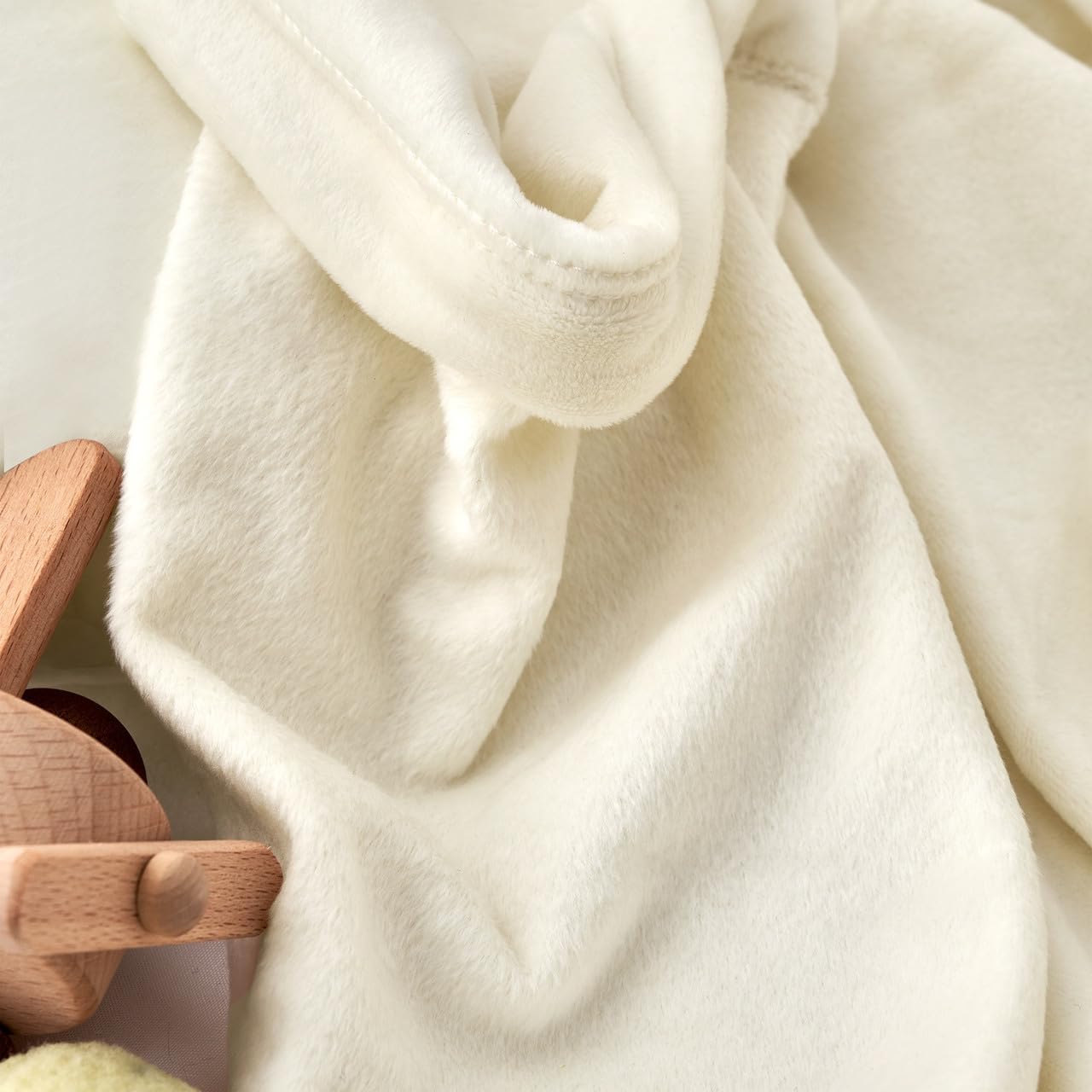 Byourbed Love Thick Baby Blanket - 40 x 60 1