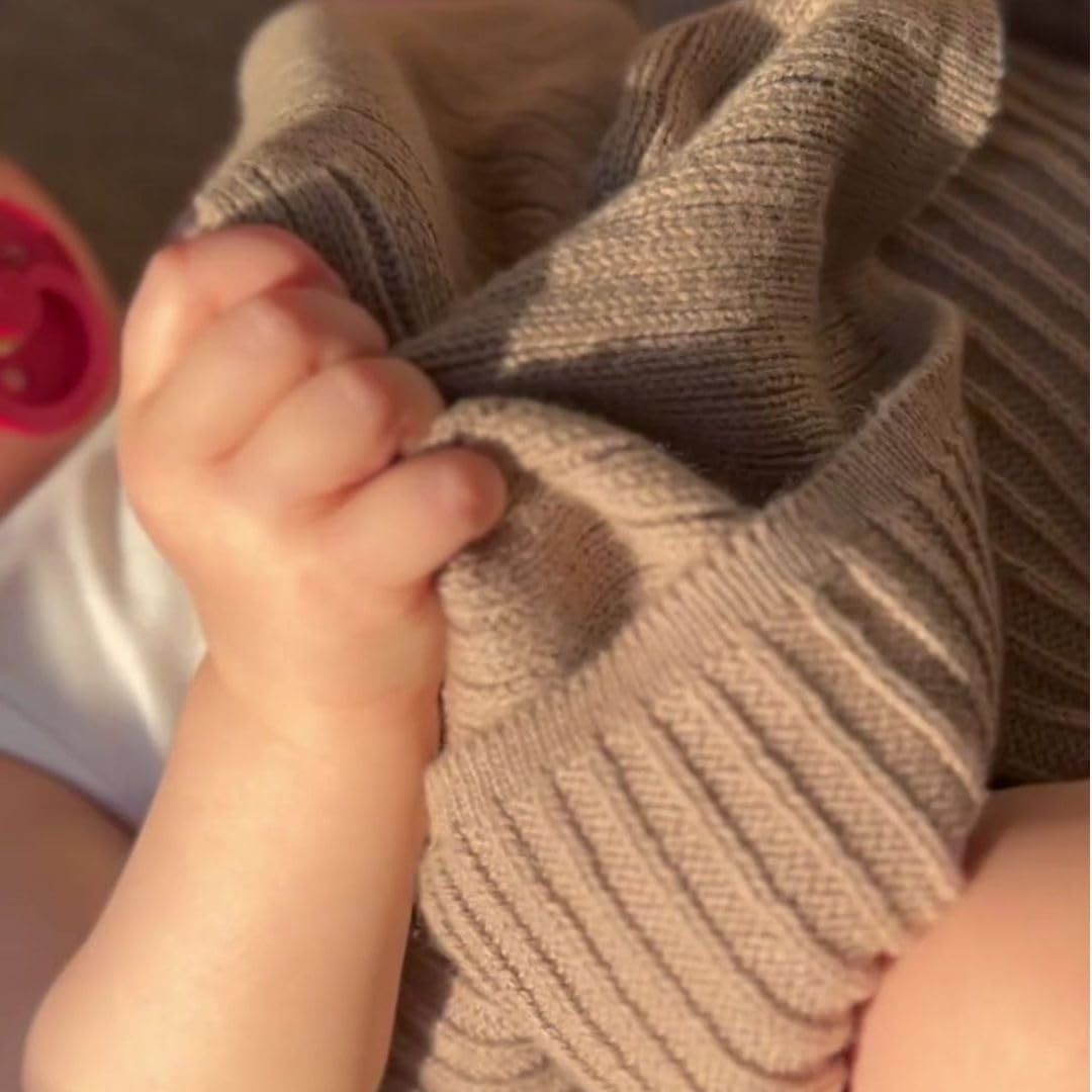 Huxie Organic Cotton Baby Blanket - 30 x 40 Swaddle Blanket