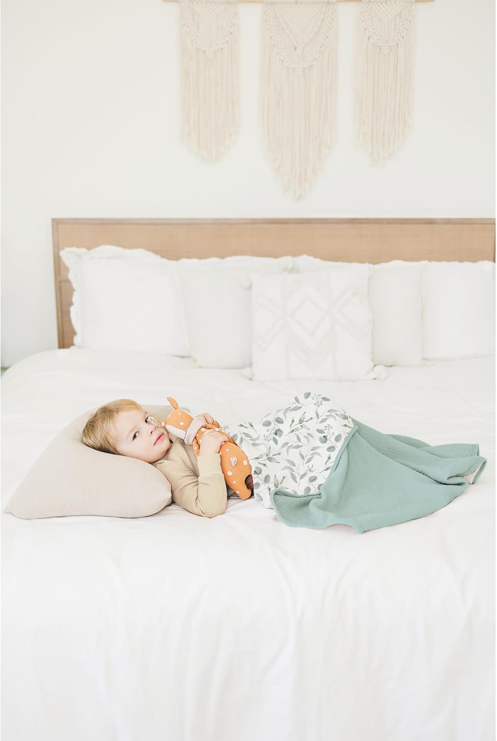 Konssy Muslin Blanket 40x36 Green Leaves