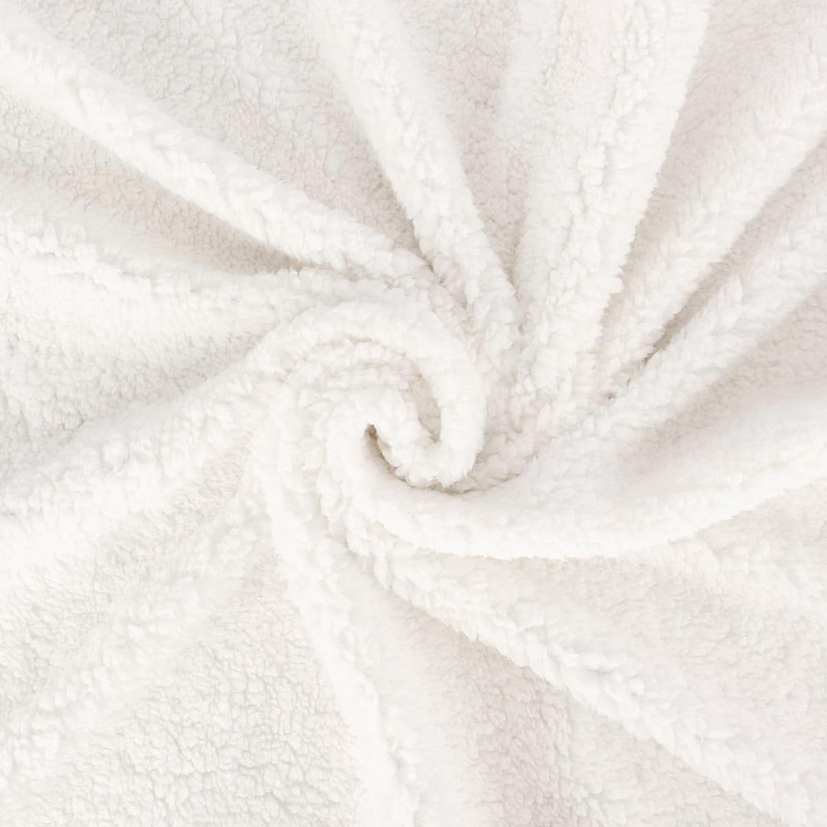 American Baby Company Heavenly Soft Chenille Sherpa Toddler Blanket