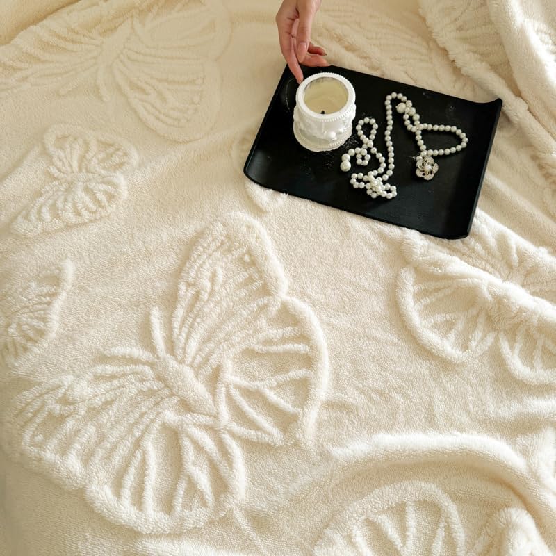 ITFRO Flannel Throw Blanket with Butterfly Pattern