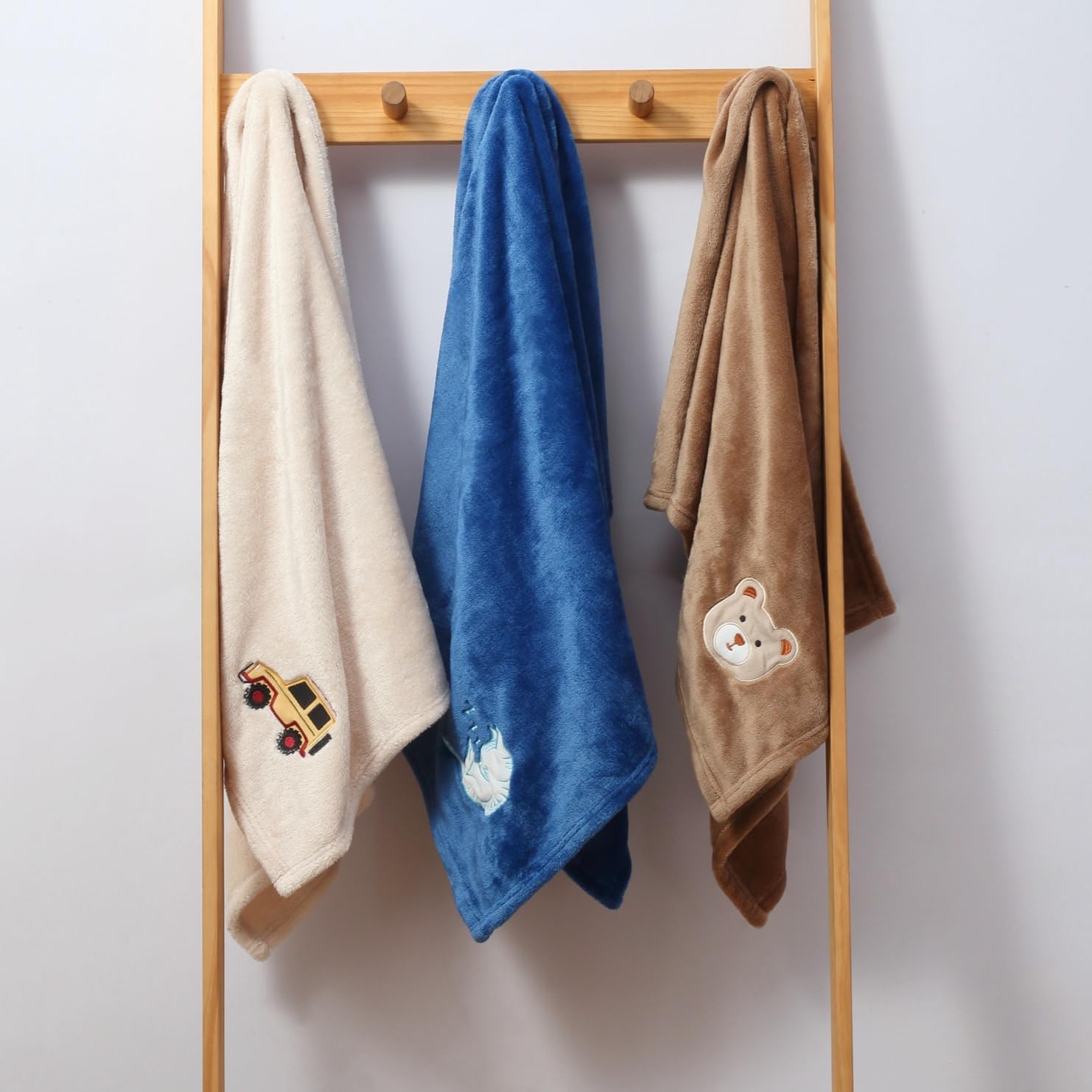 CREVENT 30X40 Fluffy Cozy Baby Blanket with Cute Sleeping Cat Design