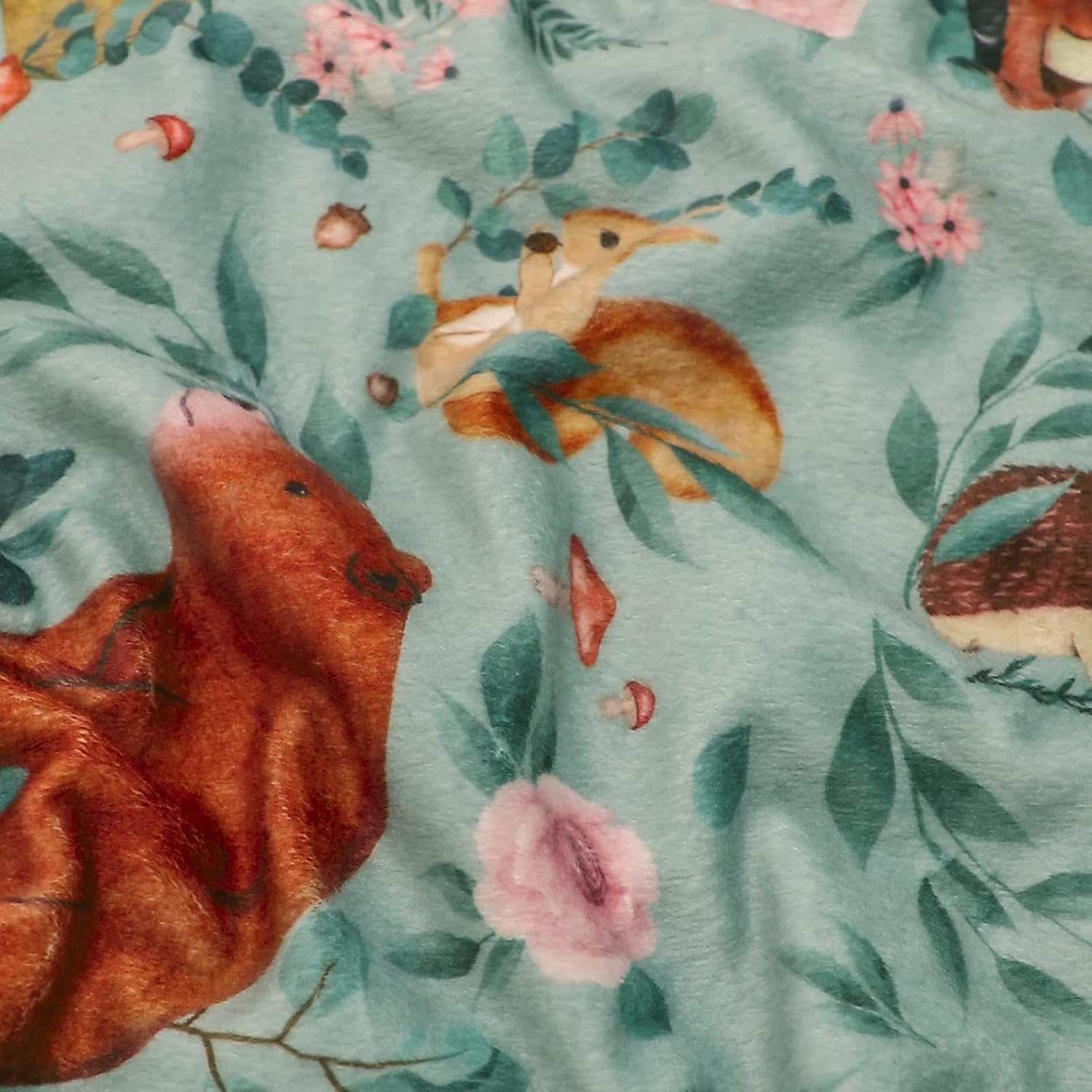 TANOFAR Woodland Animals Fleece Blanket