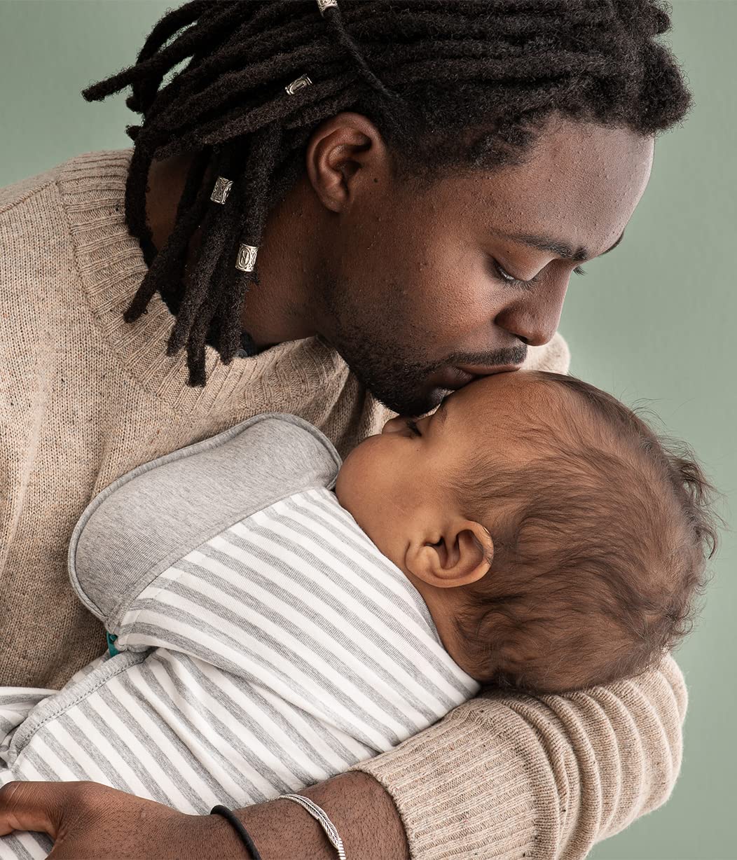 Love to Dream Transition Swaddle with Zip-Off Wings 1