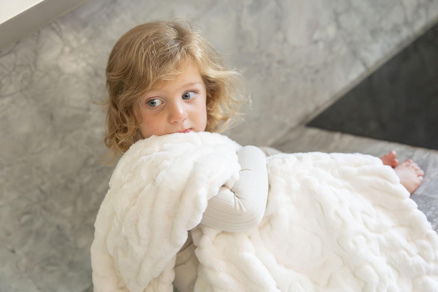 Cuddle Cookie Baby Solid Faux Fur Blanket Ivory
