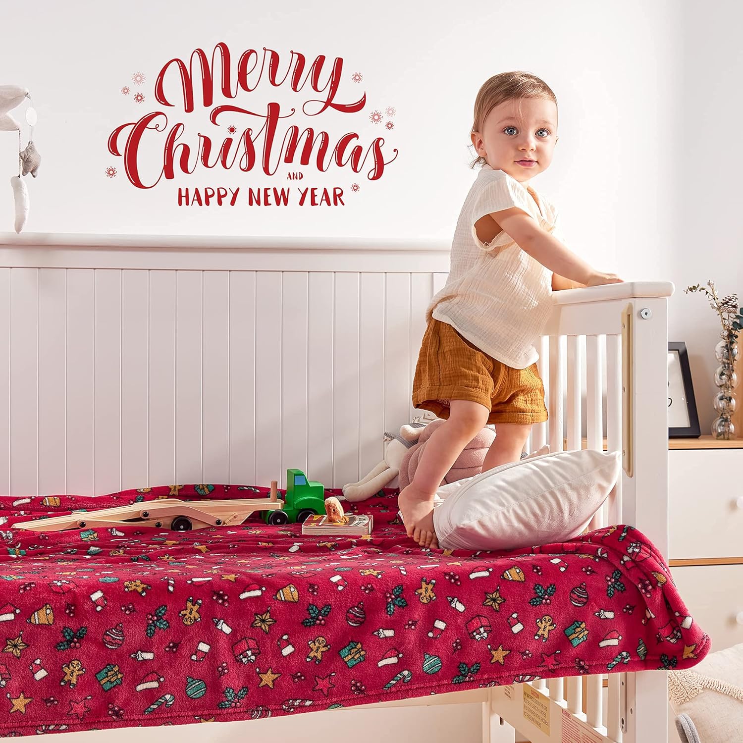 DaysU Plush Flannel Baby Blanket - 30x40 Christmas Design