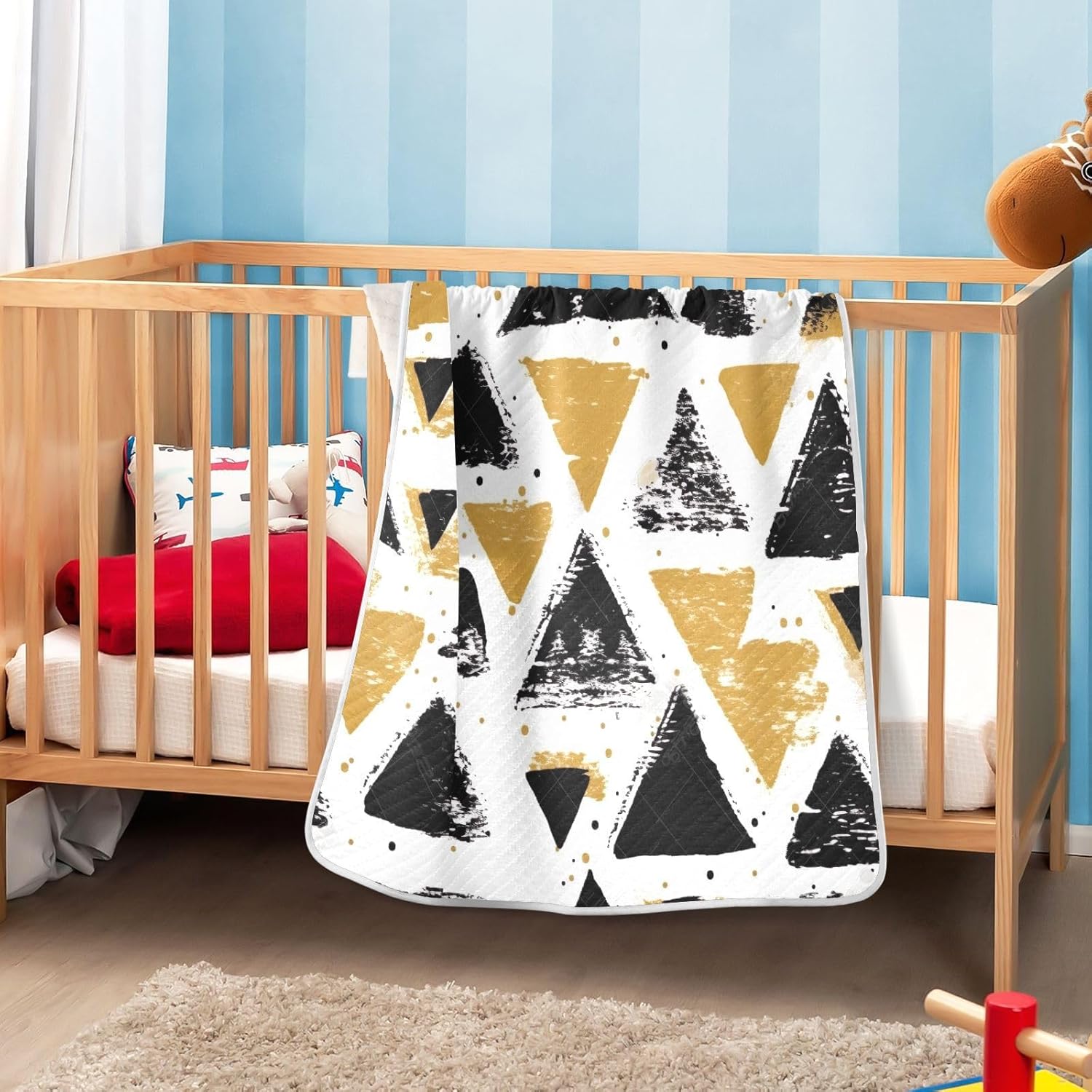 Wassud Black and Gold Triangles Baby Blanket 30x40in