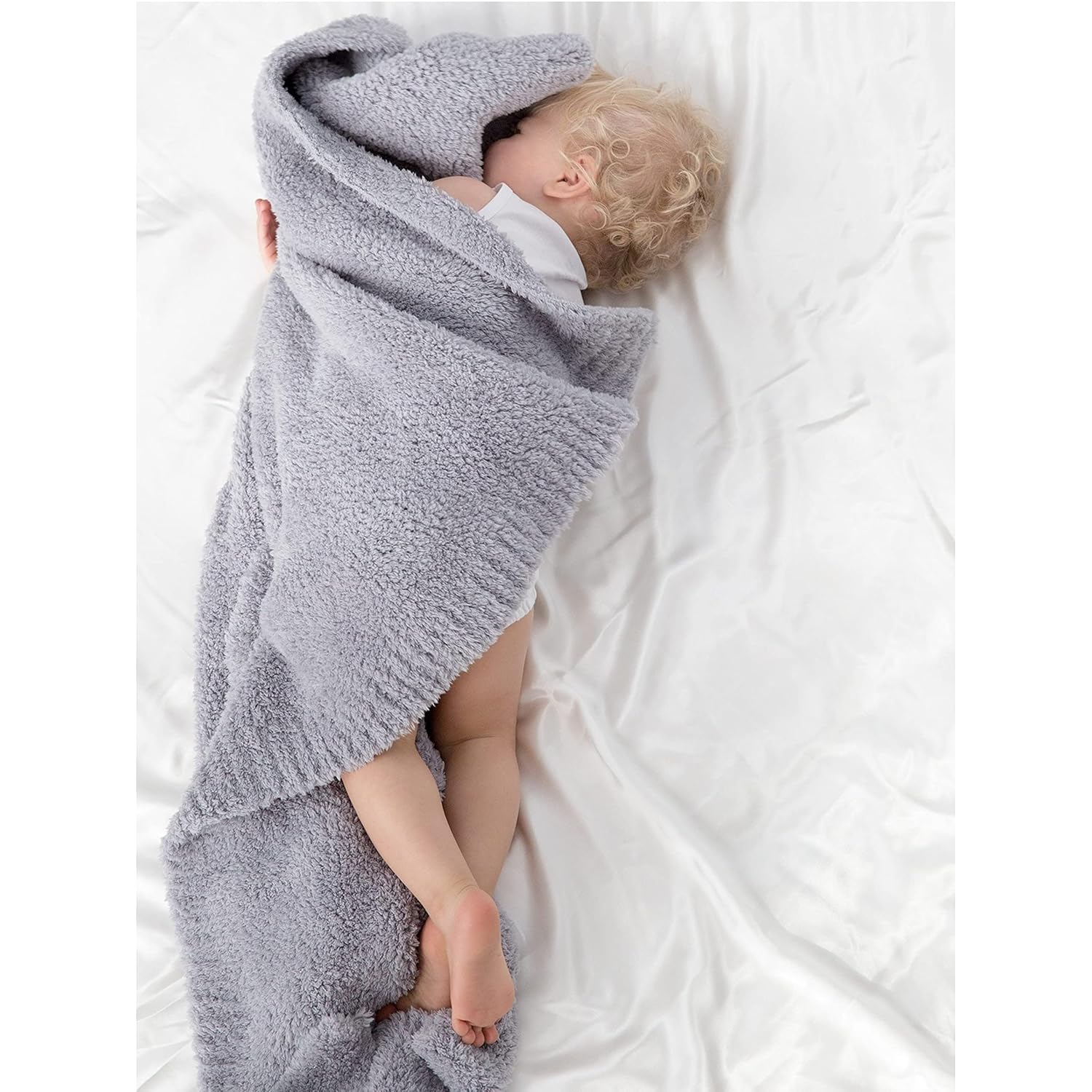 Little Giraffe Plush Chenille Knit Baby Blanket Silver 29x35