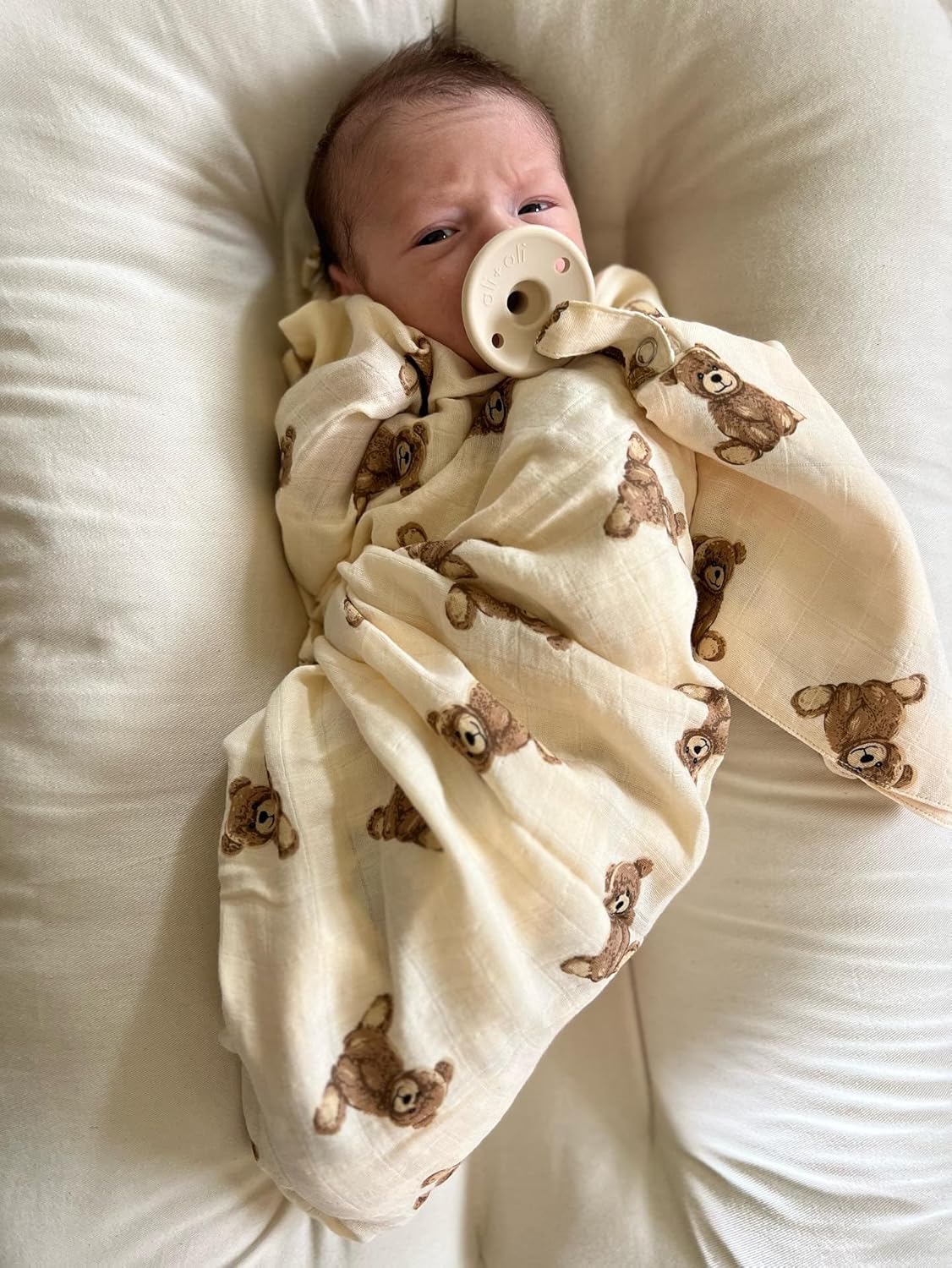 AliOli Muslin Swaddle Blanket Teddy Bear Large 47x47